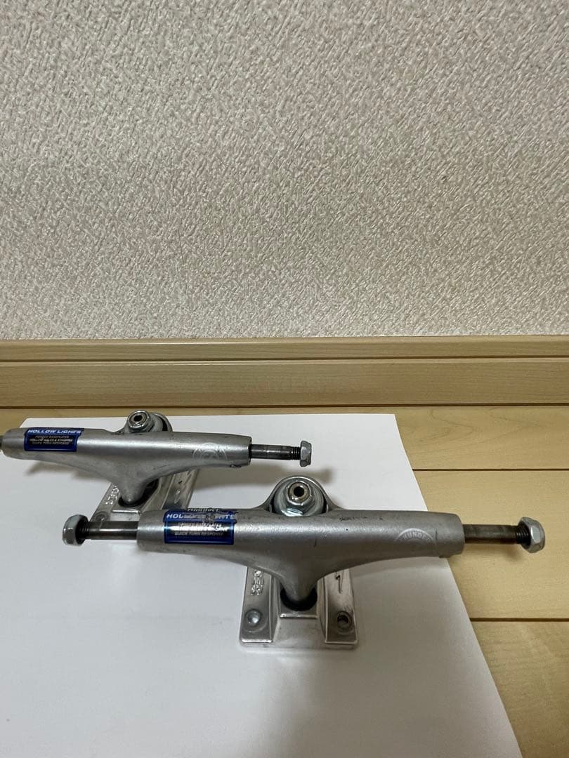 #＊＊様　サンダー　トラック　2個セット