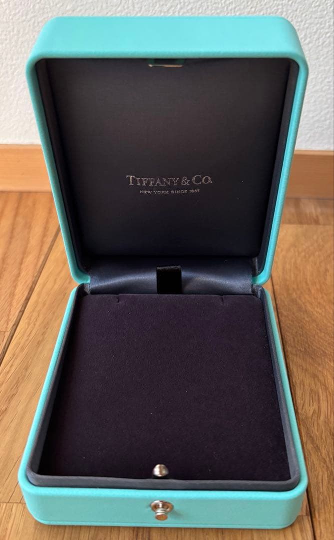 空箱 ティファニー ネックレスボックス 外箱 リボン ショッパー4点