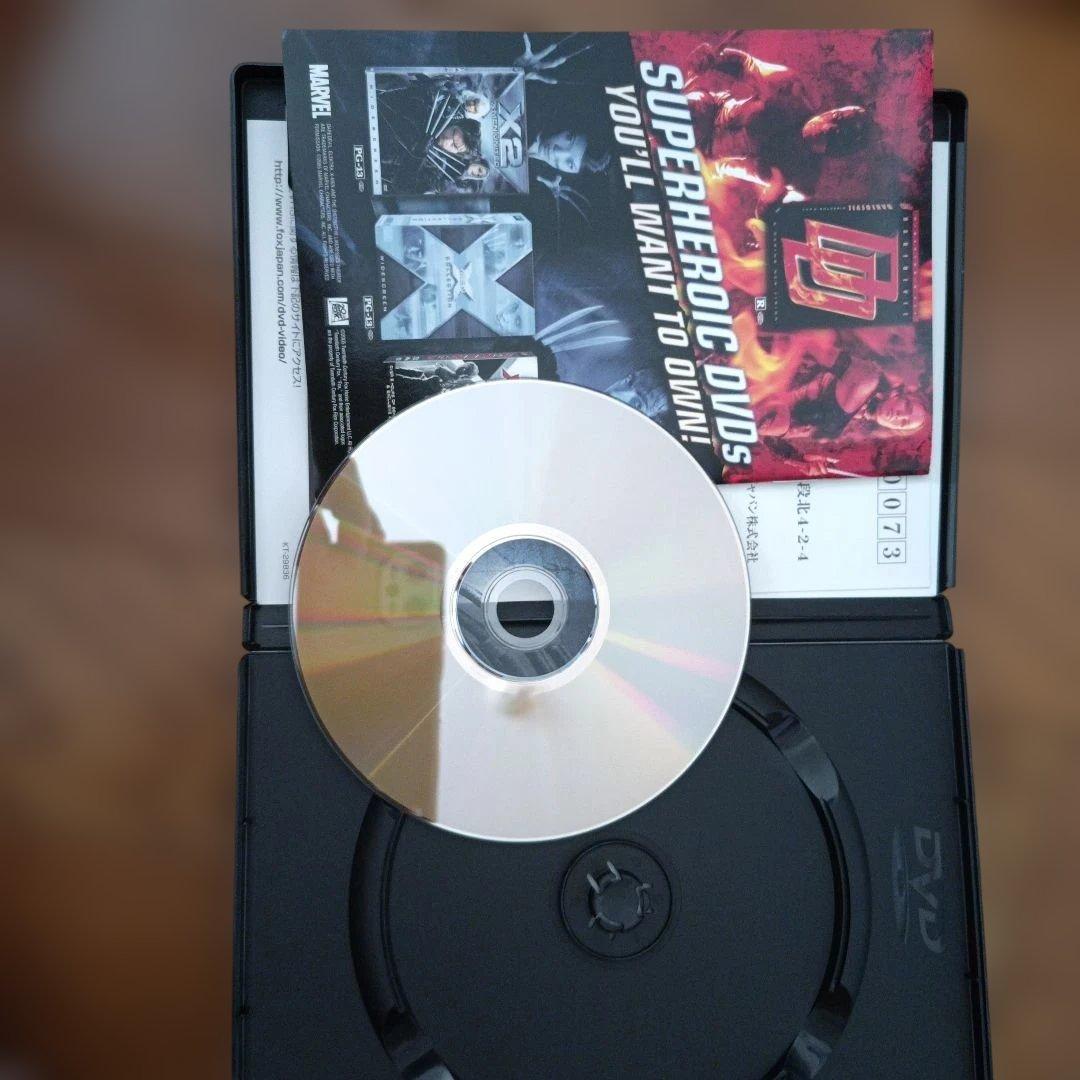 【アルピナ】エイリアンvs.プレデター完全版（プレデター特製フィギュア付）