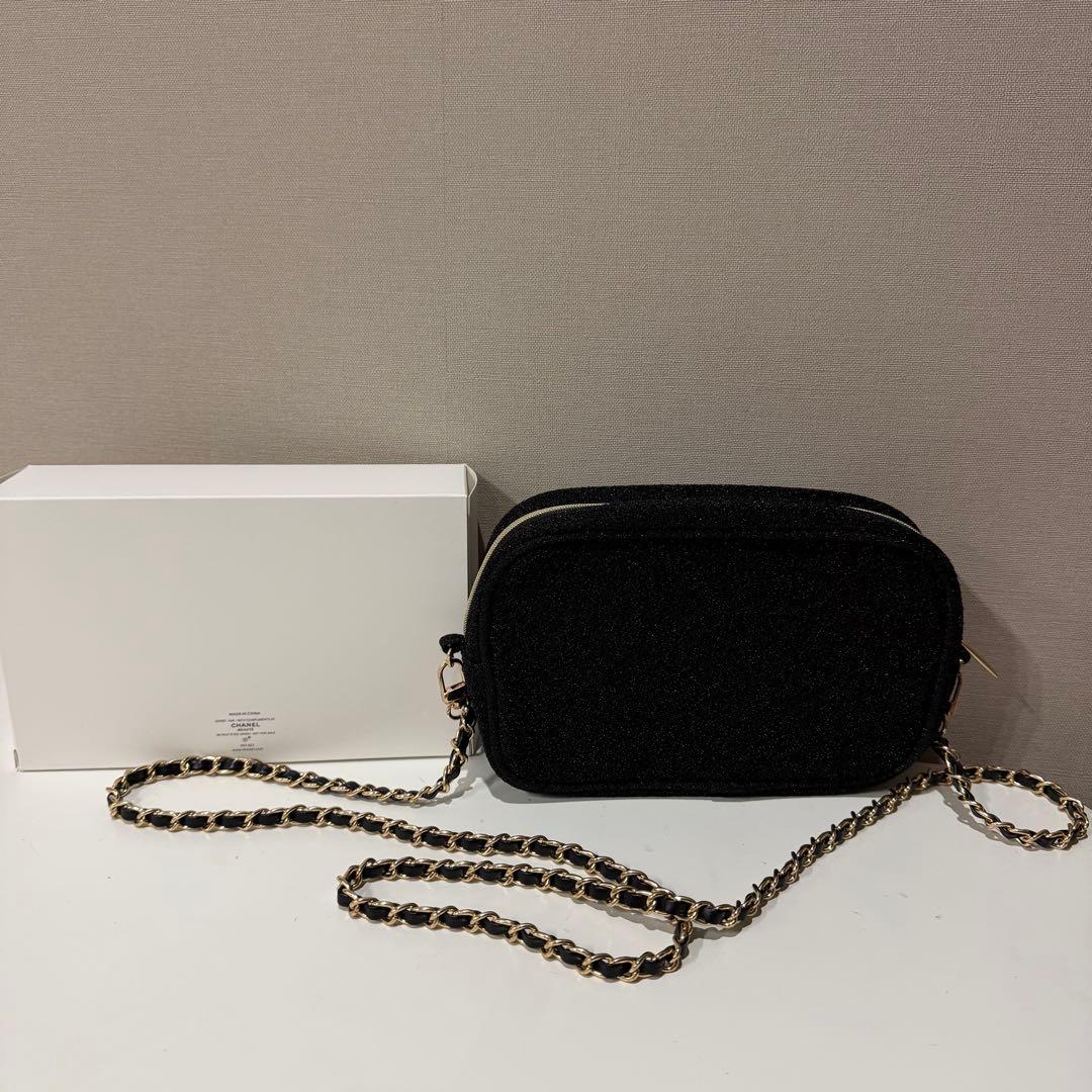 CHANEL BEAUTE ブラック ショルダーバッグ
