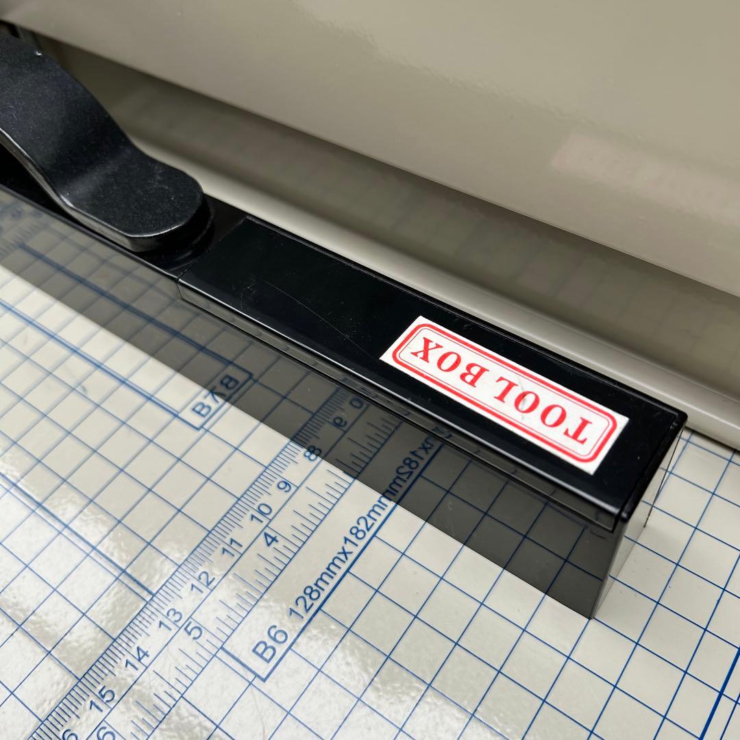 【新品 替刃・受木 付き】HFS(R) A4 ペーパーカッター 大型裁断機