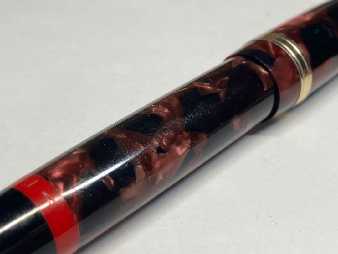 rotring Tinkenkuli/Tiku 柄ティク　赤セルロイド　廃番