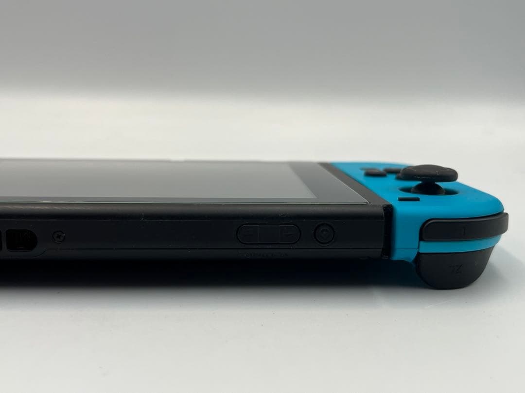 【美品】Nintendo switch バッテリー強化版 本体 一式 箱付き