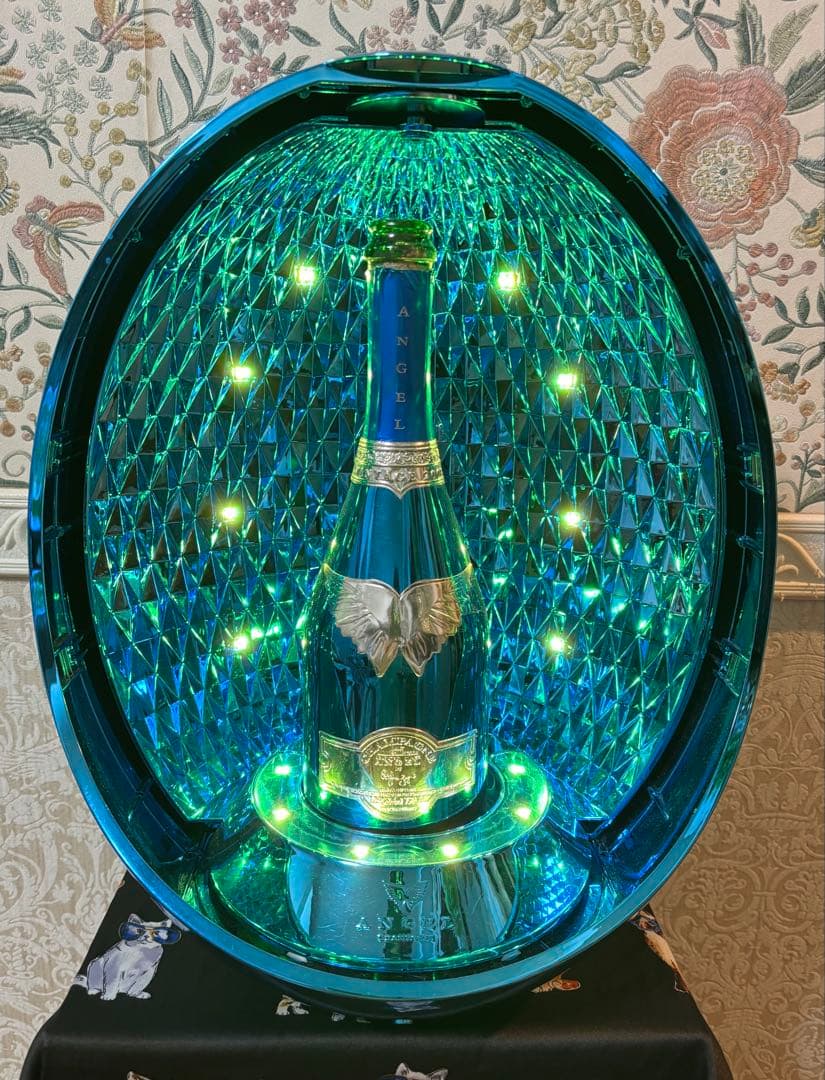 エンジェルエッグ ヴィンテージ2008ブルー 空ボトル・リモコン付