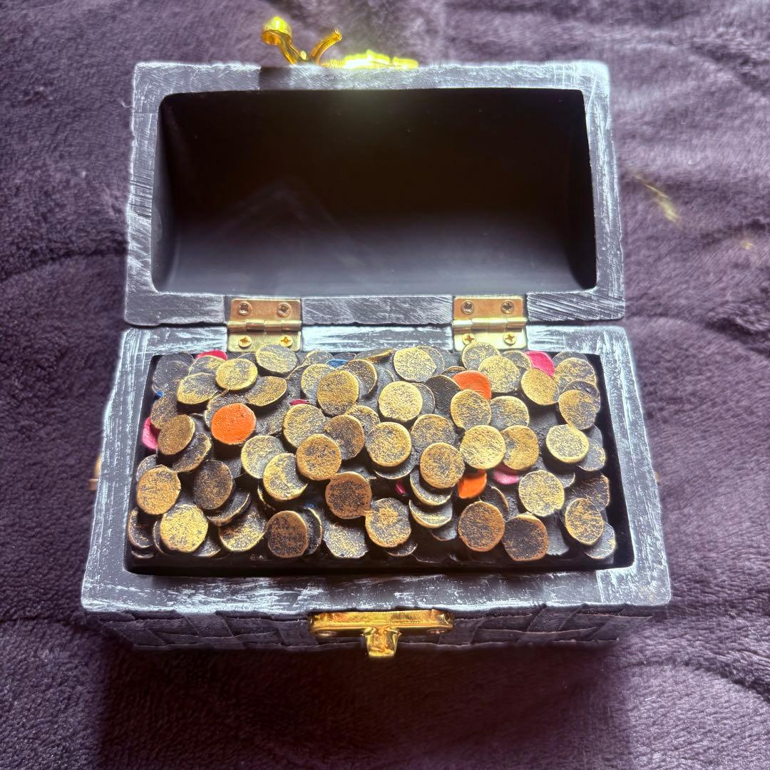 パイレーツ・オブ・カリビアン　コンパス&宝箱&腕時計