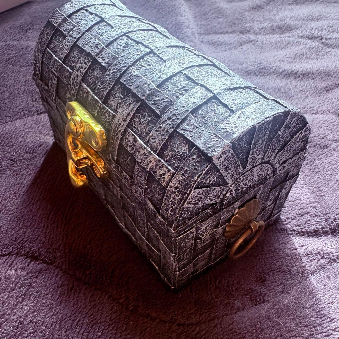 パイレーツ・オブ・カリビアン　コンパス&宝箱&腕時計