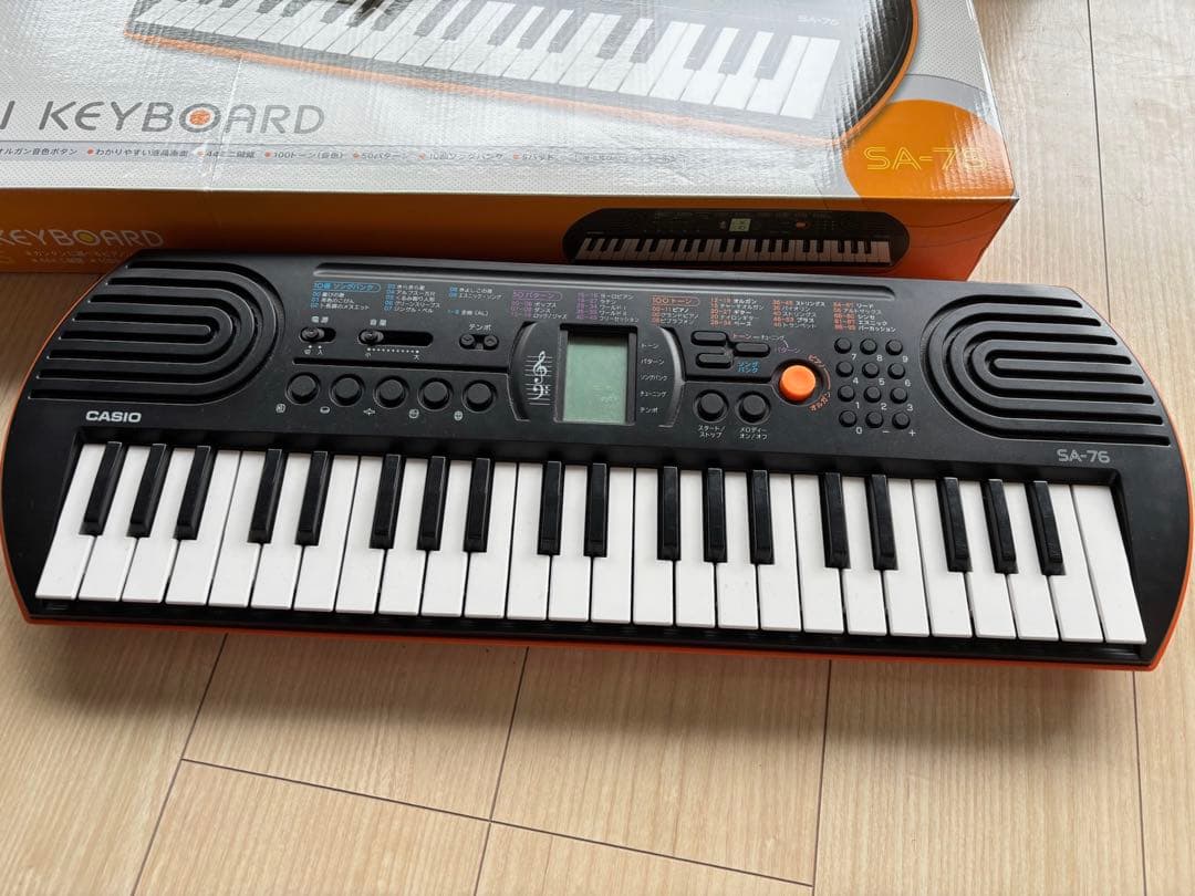 【美品】CASIO SA-76 ミニキーボード 箱付き