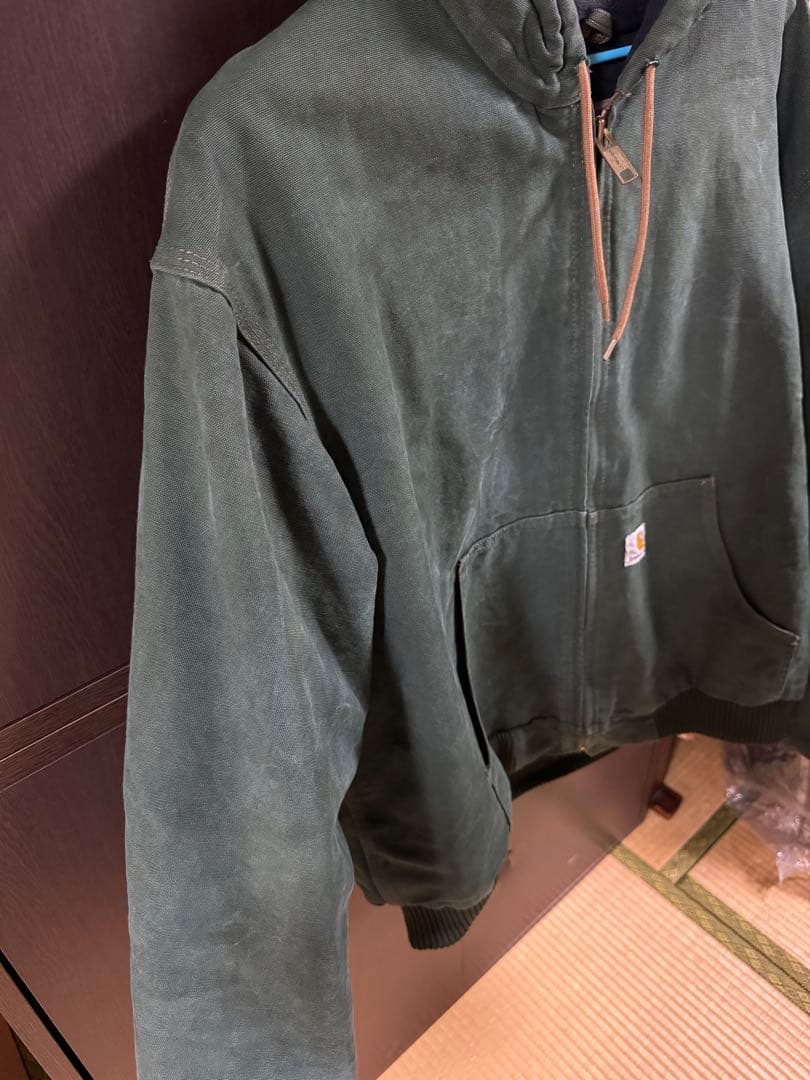 carhartt アクティブジャケット　モスグリーン　 ダック生地