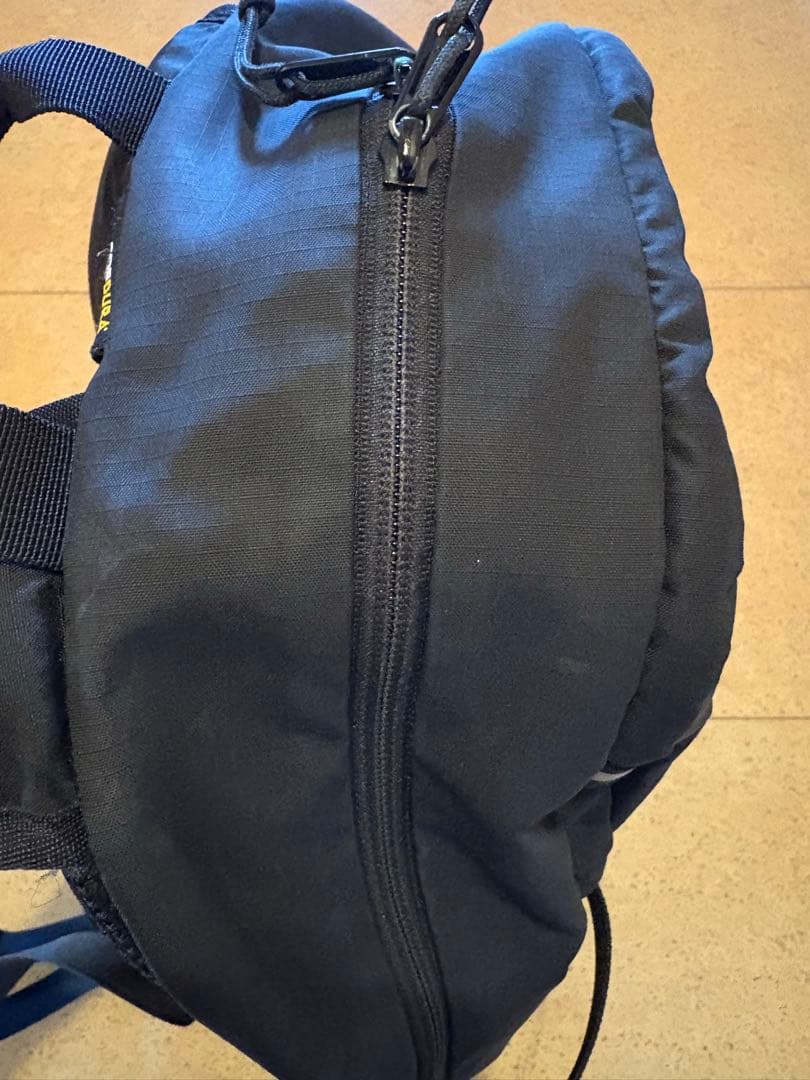 Supreme 黒 バックパック