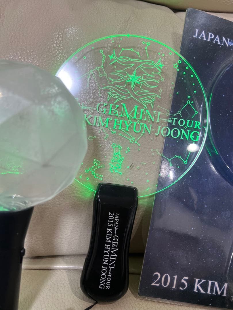 KIM HYUN JOONG ペンライト 3点セット キムヒョンジュン♡ - メルカリ