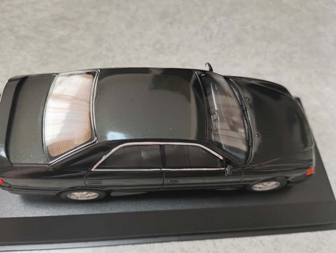 京商 1/43 トヨタ チェイサー ツアラーV JZX100 ダークグリーン