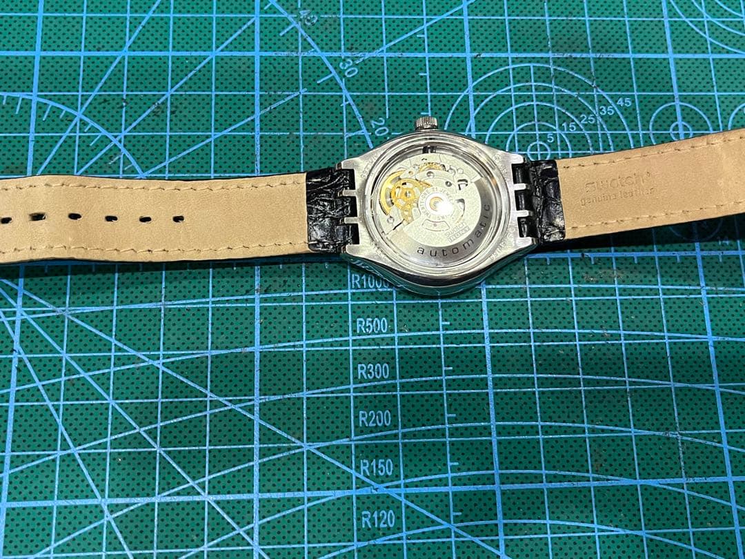Swatch 自動巻き時計 スケルトン 黒レザー