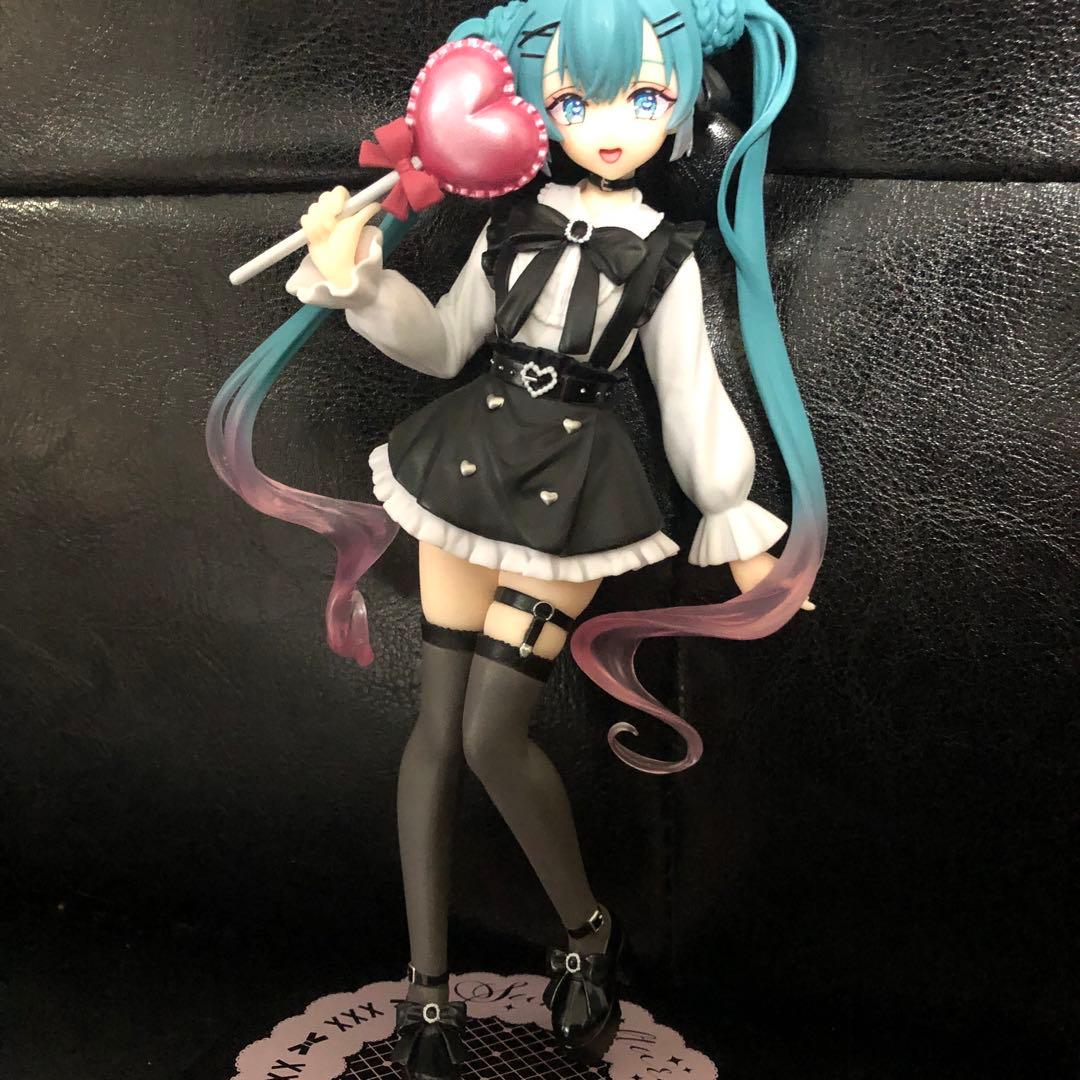 初音ミク：Fashion フィギュア Subculture 地雷 - メルカリ