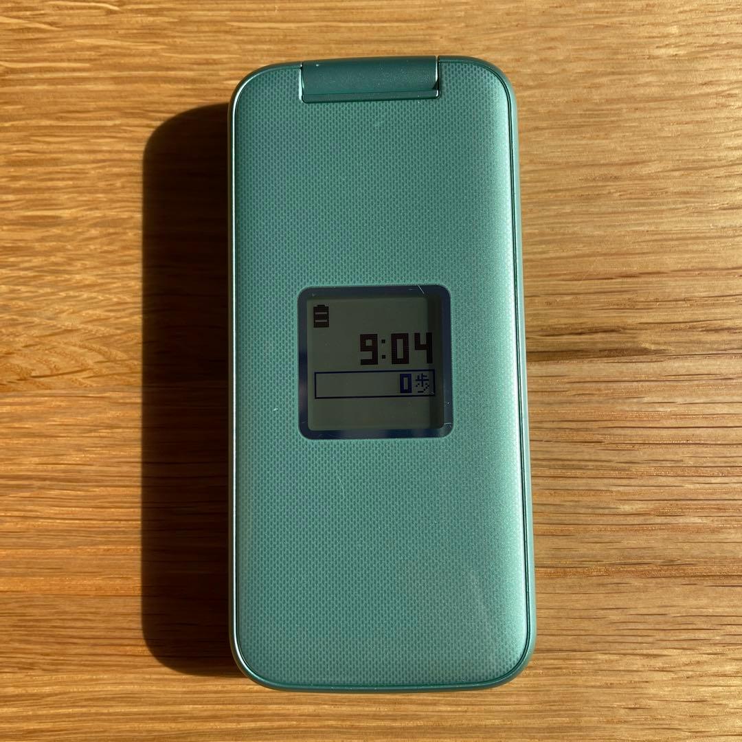 docomo らくらくホン F-02J ミントグリーン - メルカリ