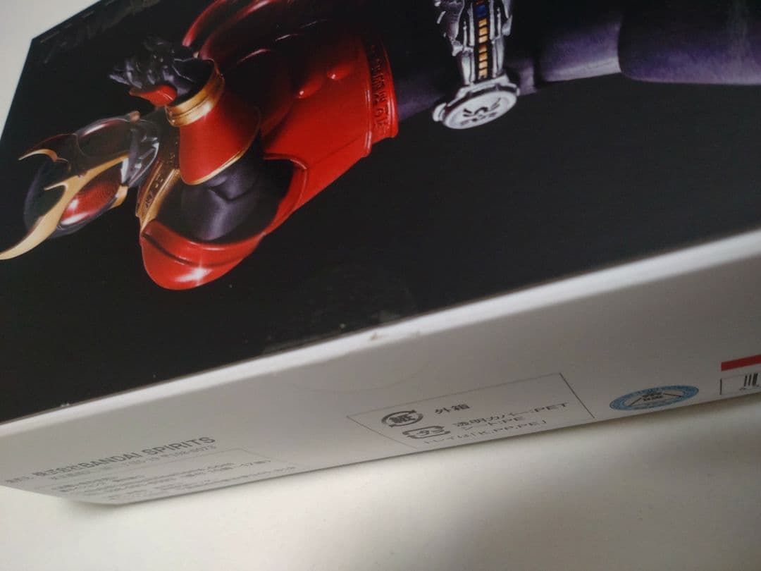 S.H.Figuarts 真骨彫製法 仮面ライダークウガ マイティーフォーム