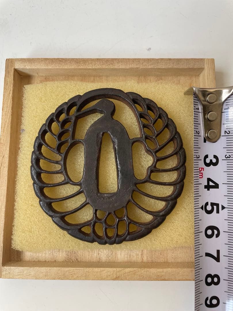 鍔　江戸時代鉄鍔　鶴丸透かし鍔