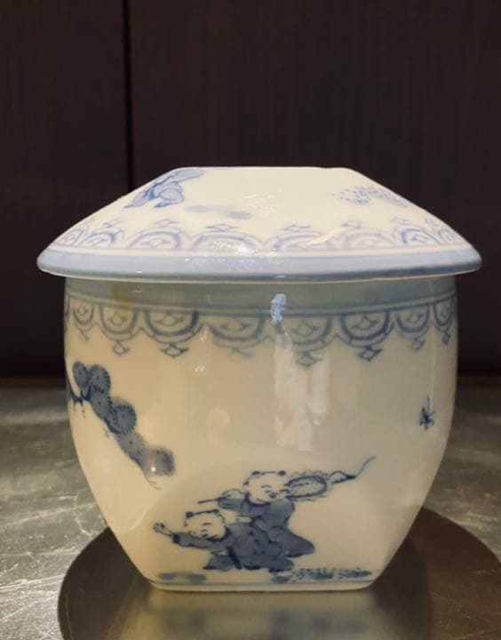 平戸焼　献上唐子蓋物　キャンディボックス　古美術　骨董