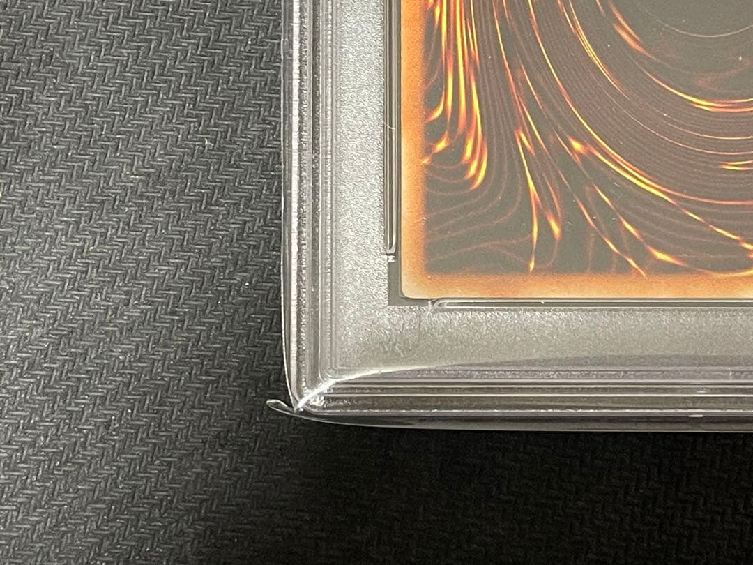 遊戯王　エレメンタルヒーローワイルドジャギーマン　旧アジア　レリーフ　PSA9