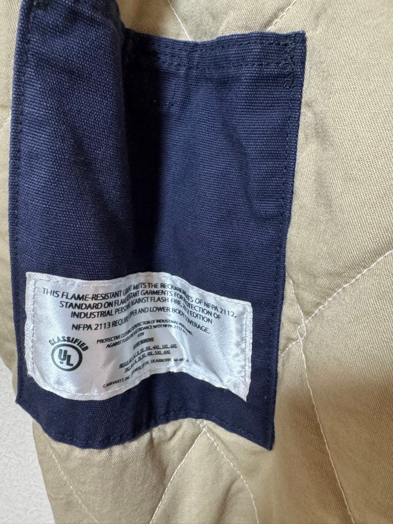 Carhartt ネイビー トラディショナルジャケット