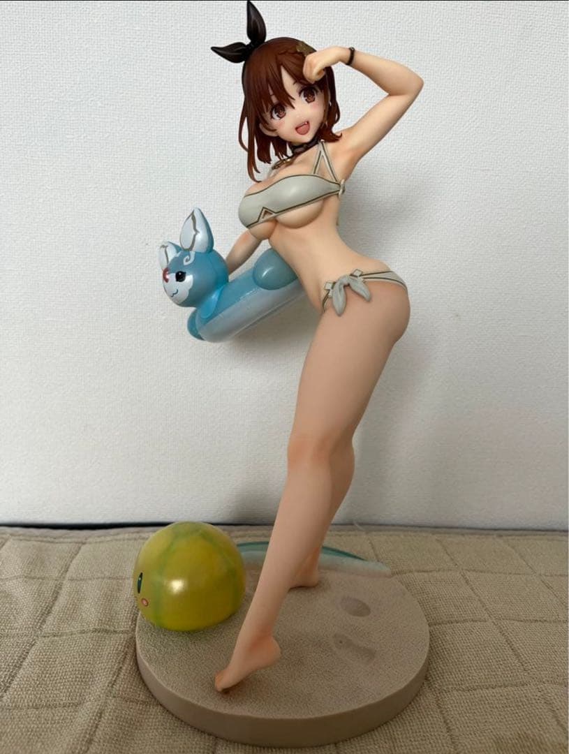 国内正規品　スピリテイル　ライザのアトリエ　ライザ　白水着ver フィギュア