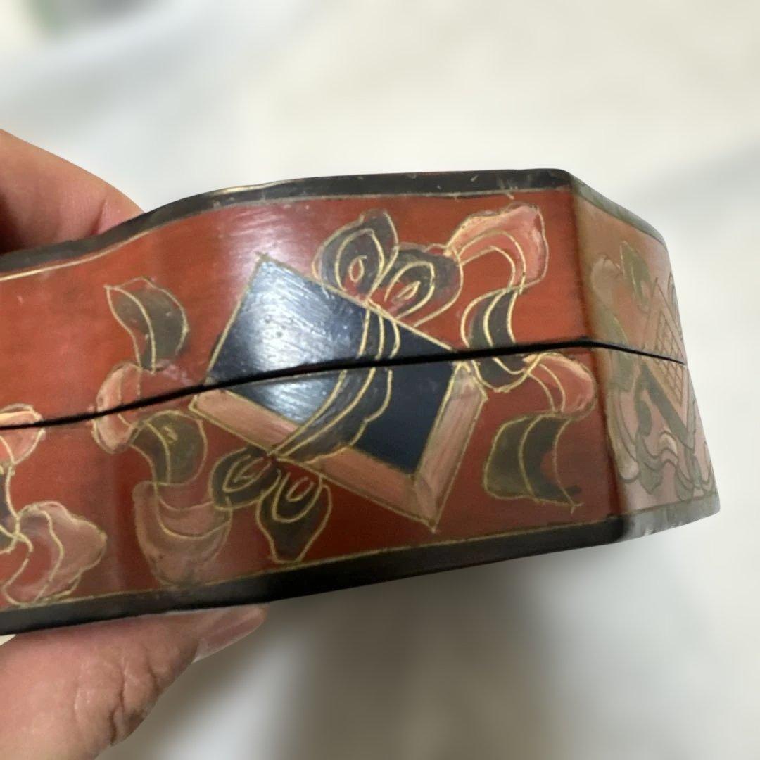 中国 清時代 インテリア　漆器 重箱 鹿と鳥のデザイン