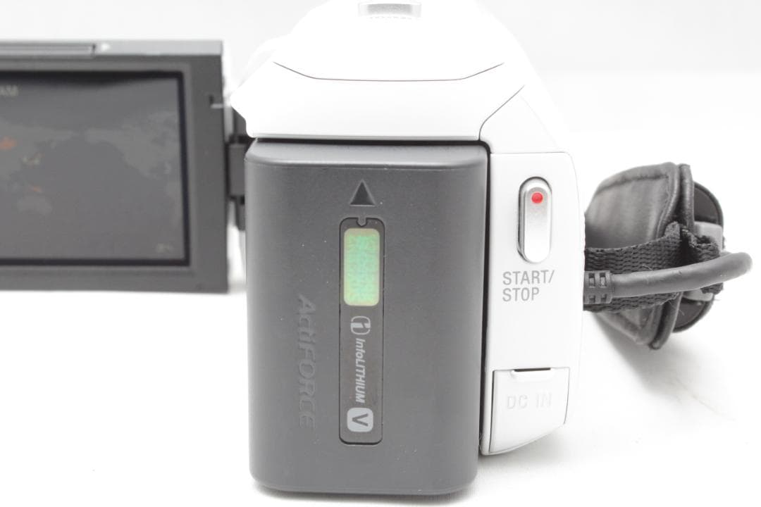 ルラリ！美品！SONY HDR-PJ540　ビデオカメラ