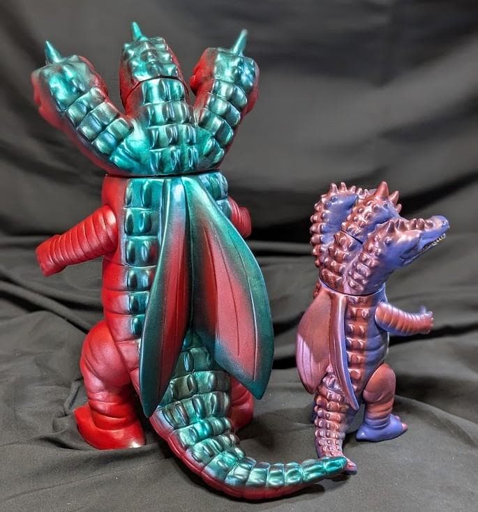 CCP 宇宙猿人ゴリ 怪獣シリーズ スペクトルマン ハイパーホビー誌上