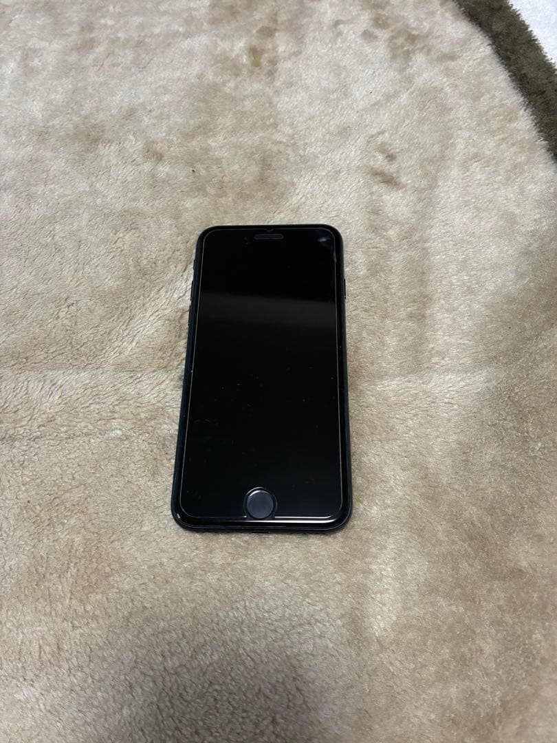 Apple iPhone SE3 ブラック 本体 Refurbished Apple iPhone SE 3rd Gen A2595, 64GB, Midnight, Fully