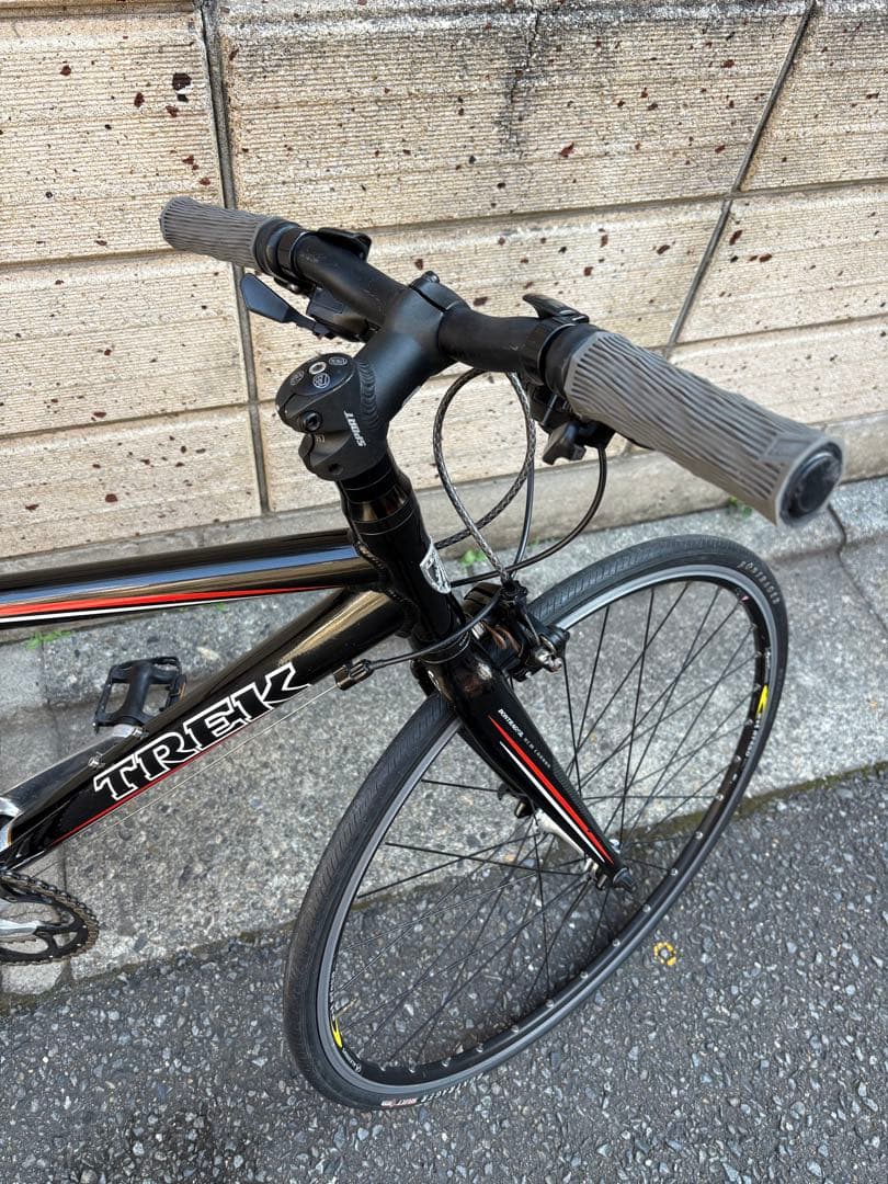 TREK 1.2 ロード　650c サイズ43