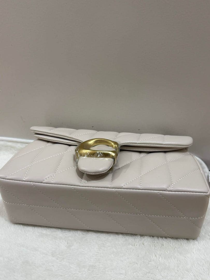 バッグ Coach Tabby Quilted 26cm