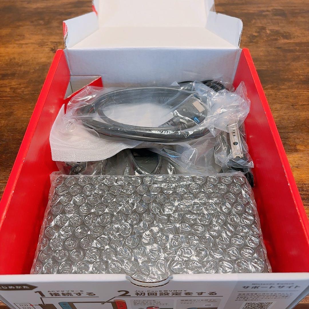 Nintendo Switch 本体 青/赤 Joy-Con 周辺機器含む