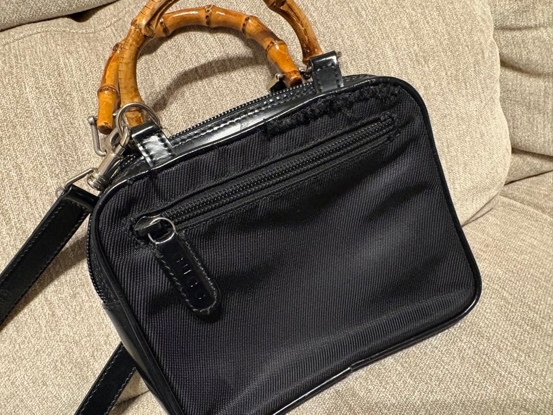 GUCCI ブラック バンブナイロン ショルダーバッグ