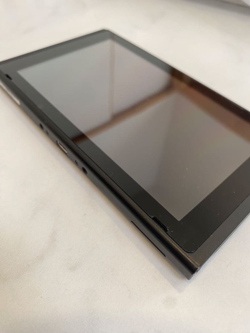 NintendoSwitchネオングリーン ネオンピンク ジョイコングリップ無し