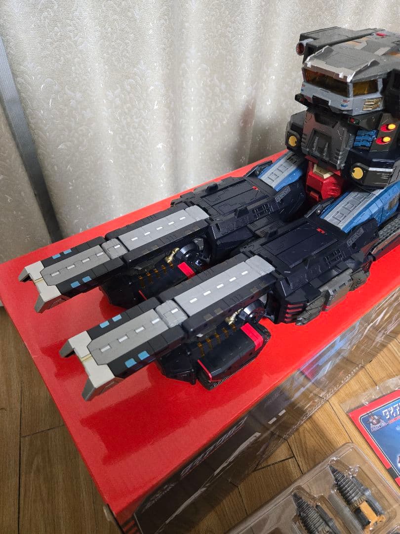 ダイアクロン　ロボットベース　陸上機動戦艦　グランドダイオン