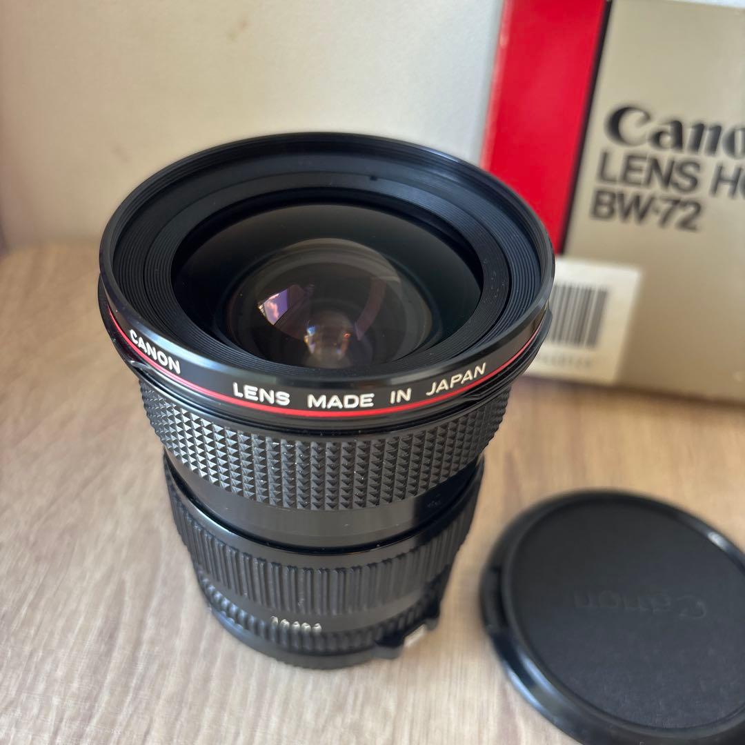 Canon FD 24-35mm f/3.5 ズームレンズ フードつき