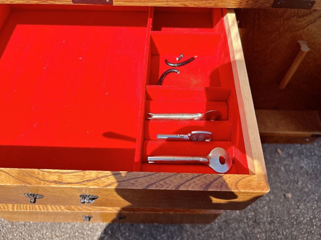 2025，定番 希少 箪笥 裁縫箱 木箱 からくり 鍵有り 隠し有り 古道具