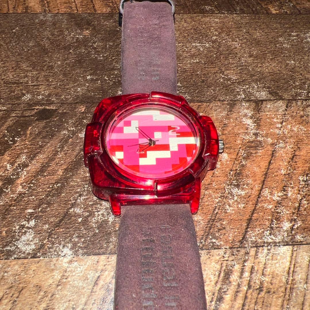 希少 beauty:beast デジタルカモ 腕時計 ピンク 電池交換済み稼働品