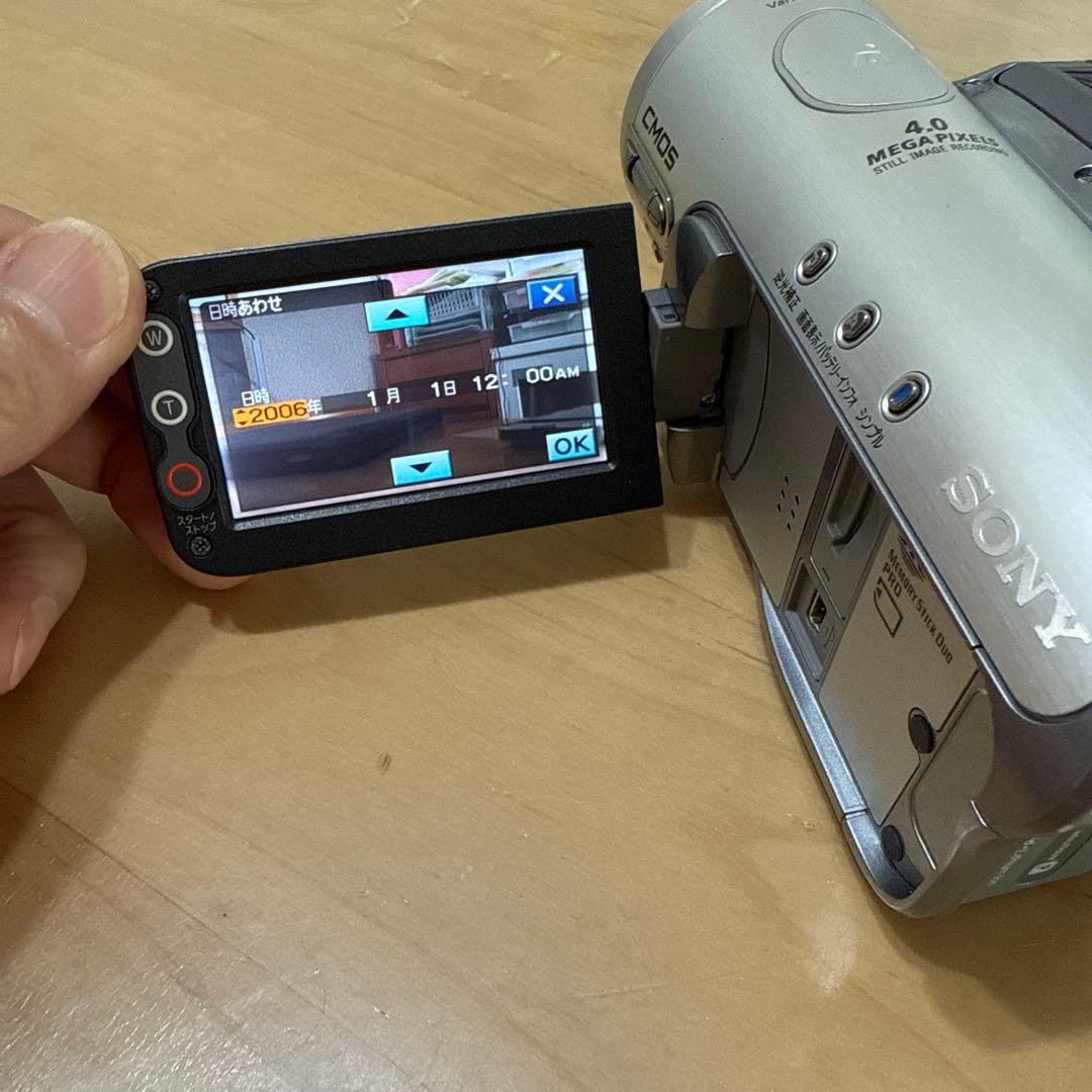 Sony HDR-HC3 ハンディカム 本体　バッテリー2個