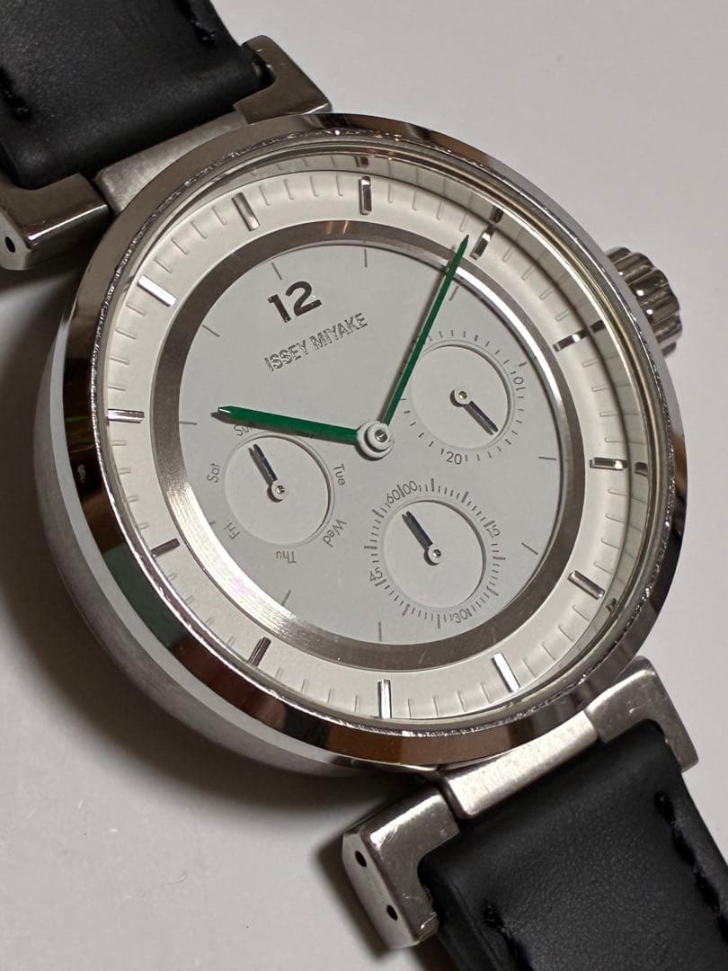 ISSEY MIYAKE メンズ腕時計