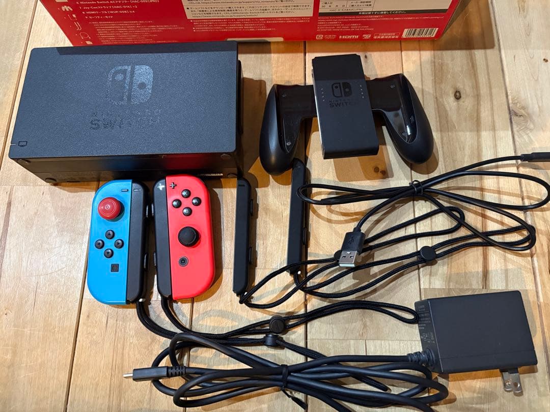 美品 Nintendo Switch ネオングリーン/ネオンピンク 本体