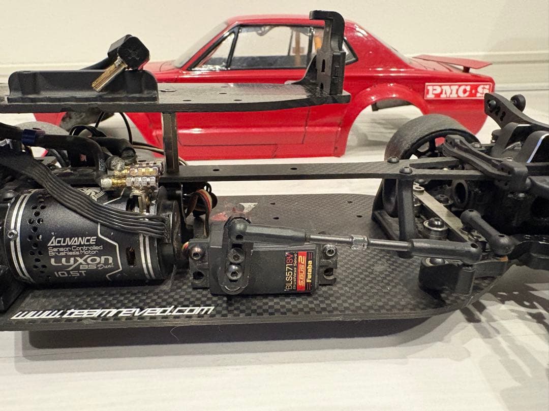 ヨコモyd-4MR 2躯 ボディ メカ付き ヨコモyd-4MR 2躯 ボディ メカ付き