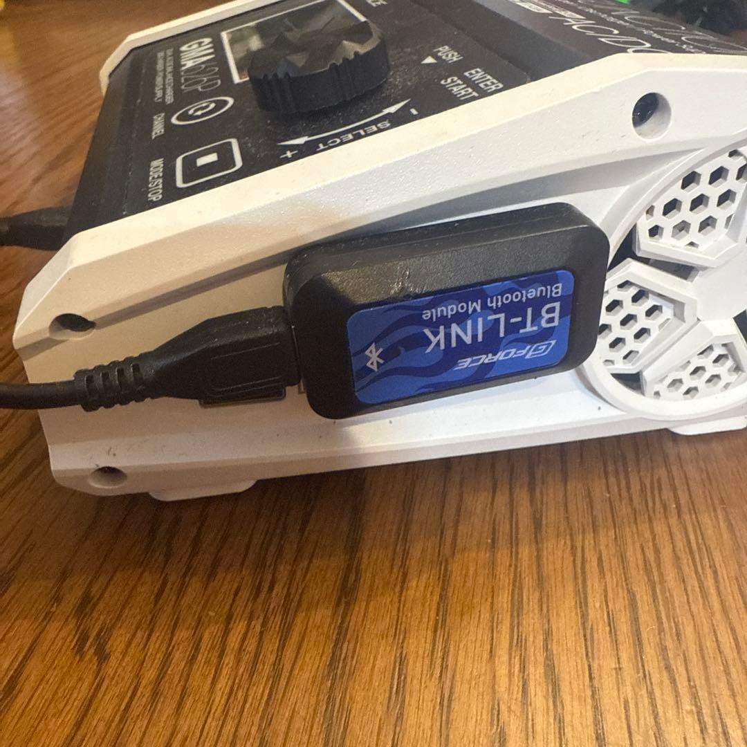 GMA626P デュアルAC/DC 充電器