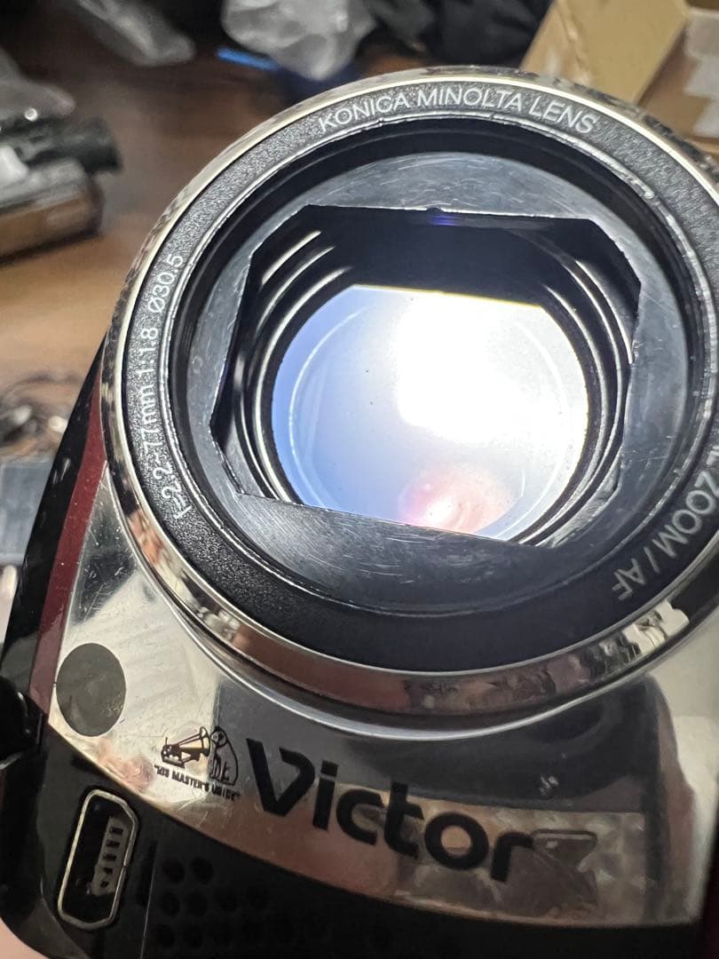 Victor Everio3台セット ビデオミニ三脚付き 平成レトロハンディカム