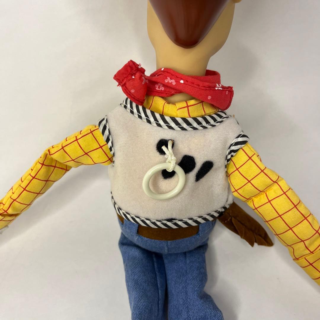 ディズニー トイストーリー ウッディ人形　ぬいぐるみ