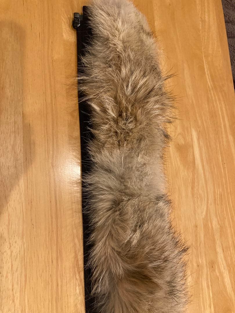 カナダグース   ファーのみ　天然コヨーテ　正規品