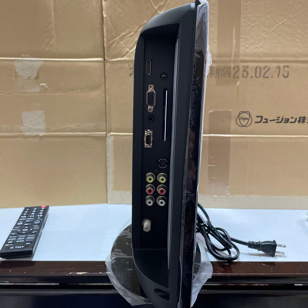 未使用に近い】VERINI液晶デジタルテレビ16V型 購入時シールカバー付