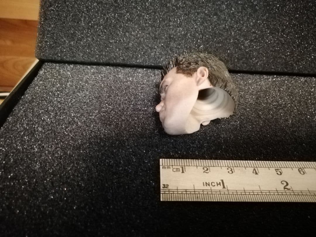 ホットトイズ製 1/6 ターミネーター2 T-800ヘッド　ミニチュア