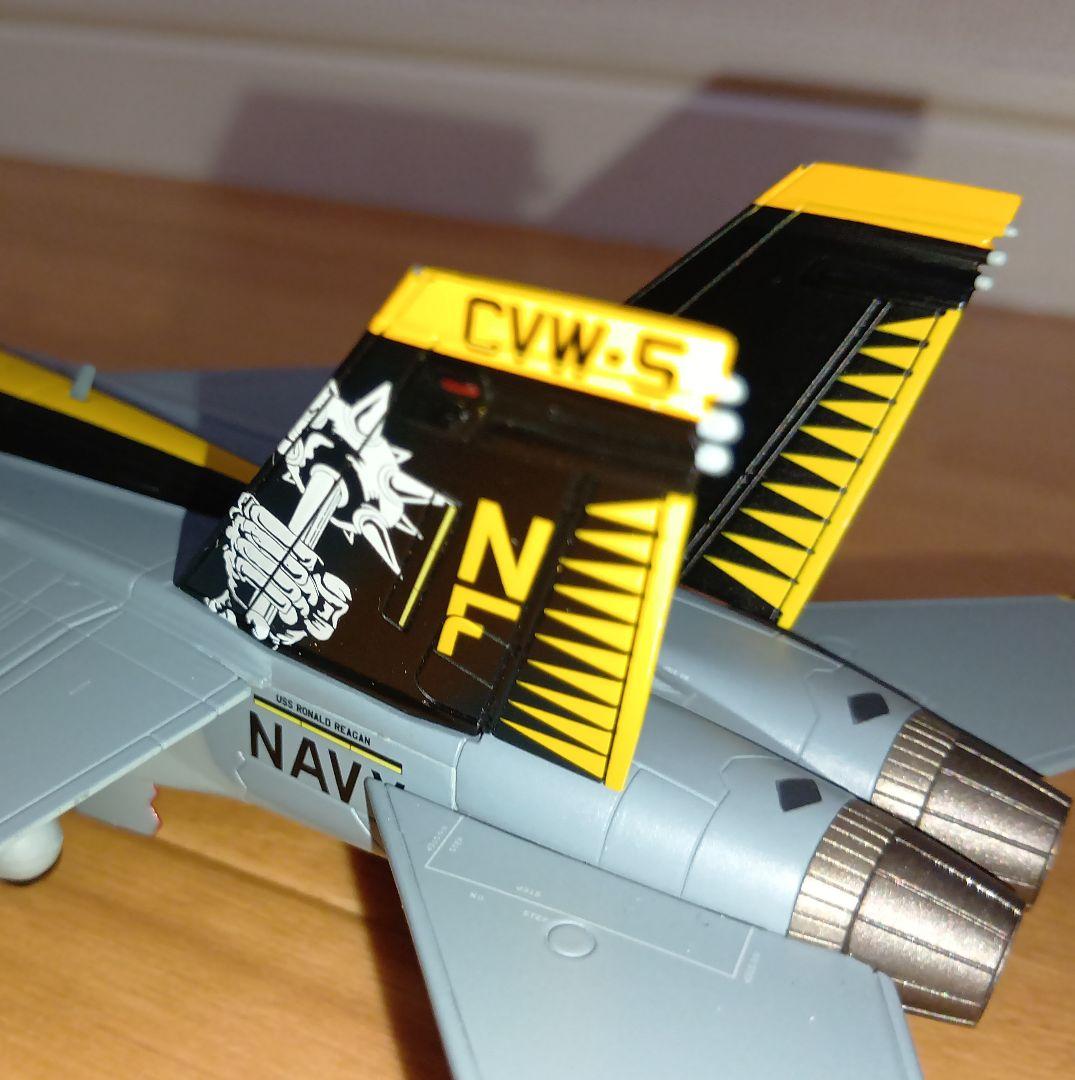 F/A-18E スーパーホーネット 1/72 ロイヤルメイセス ホビーマスター