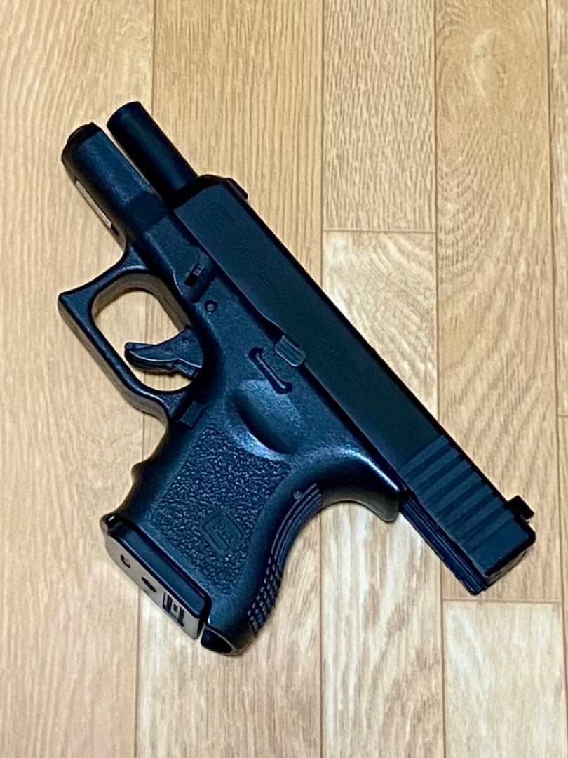 美品M4 / M16系 ハンドガン用マガジンポーチ付 ☆東京マルイ グロック26