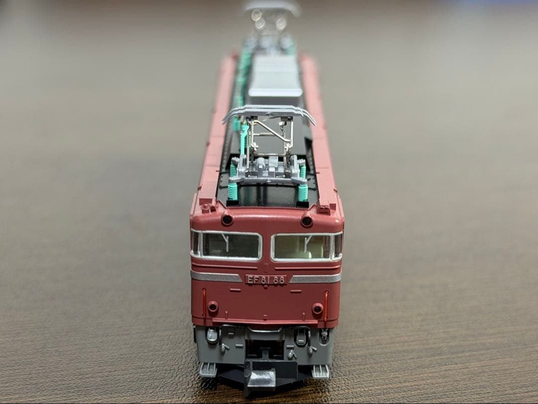 KATO 3066-1 EF81 一般色